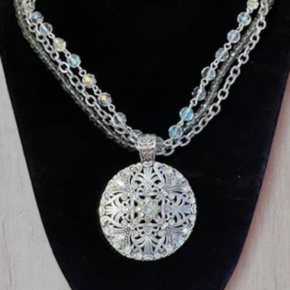 Vintage Nancy & Rise Signed Silver (3) Strand Filigree Medallion & Earring Set - Picture 2 of 3